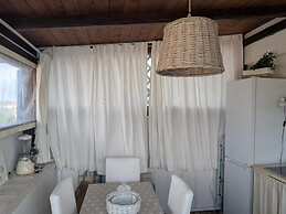 Charming Apartment Near Spiaggia Bianca