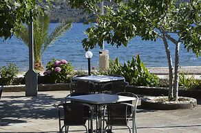 Bed & Breakfast by the Beach