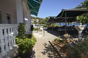 Bed & Breakfast by the Beach