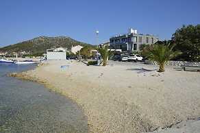Bed & Breakfast by the Beach