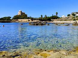 Cozy Apartment Near Alghero's Seafront