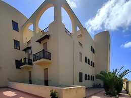 Cozy Apartment Near Alghero's Seafront