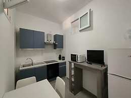 Cozy Apartment Near Alghero's Seafront