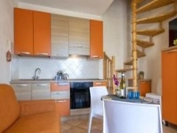 Cozy Flat Just Steps From Baia Delle Mimose Beach