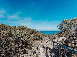 Cozy Flat Just Steps From Baia Delle Mimose Beach