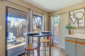 1 Mi to Unm: Convenient Albuquerque Townhome!