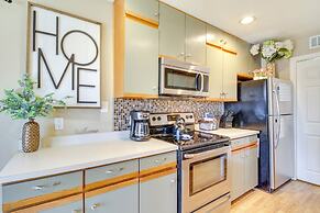 1 Mi to Unm: Convenient Albuquerque Townhome!