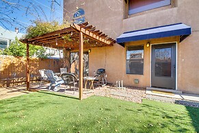 1 Mi to Unm: Convenient Albuquerque Townhome!