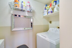 1 Mi to Unm: Convenient Albuquerque Townhome!