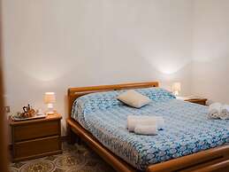 Seafront Apartment With Stunning Asinara Views