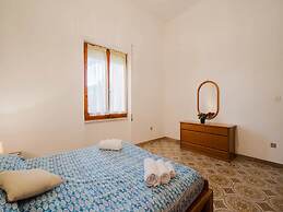 Seafront Apartment With Stunning Asinara Views