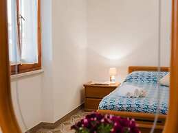 Seafront Apartment With Stunning Asinara Views