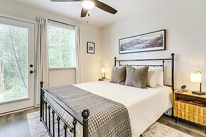 Ideal Location & Mountain Views: Chattanooga Home!