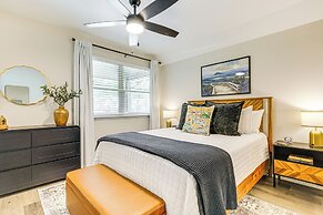 Ideal Location & Mountain Views: Chattanooga Home!