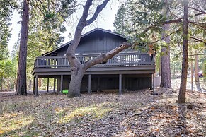 Access to Pine Mountain Lake: Family Cabin w/ Deck