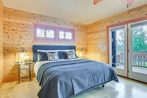 Gorgeous Home w/ Mt Rainier Views: 4 Mi to Poulsbo