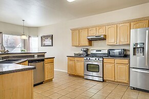 Fenced Yard & Grills: Peaceful El Paso Home!