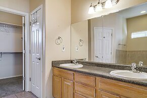 Fenced Yard & Grills: Peaceful El Paso Home!