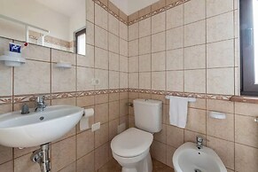 Amazing Detached Villa for 8 Guests Near Stintino