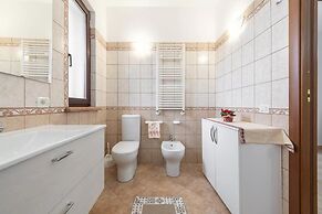 Amazing Detached Villa for 8 Guests Near Stintino