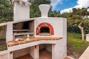 Amazing Detached Villa for 8 Guests Near Stintino