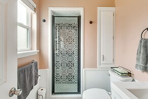 5 Mi to Museum of the Great Plains: Home w/ Patio