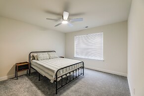 8 Mi to Bethany Beach: Delaware Family Home