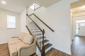 8 Mi to Bethany Beach: Delaware Family Home