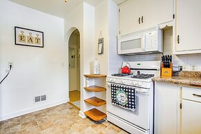 1 Mi to Lambeau Field: Residential Home w/ Yard