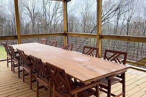 Spacious Home in Paradise Grove Nolin Lake!