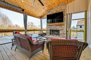 Spacious Home in Paradise Grove Nolin Lake!