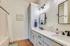 Spacious Home in Paradise Grove Nolin Lake!