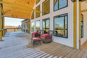 Spacious Home in Paradise Grove Nolin Lake!