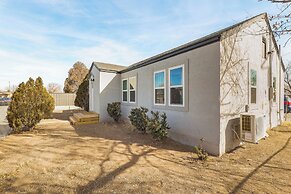 Near Parks & Dtwn Artesia: Home w/ Fire Pit