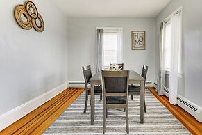 2 Mi to Governor Notte Park: Apt w/ Balcony!