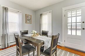 2 Mi to Governor Notte Park: Apt w/ Balcony!