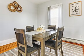 2 Mi to Governor Notte Park: Apt w/ Balcony!