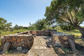 Lovely Cottage With Private Wide Garden Near Orosei