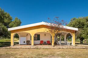 Lovely Cottage With Private Wide Garden Near Orosei