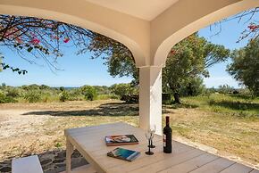 Lovely Cottage With Private Wide Garden Near Orosei