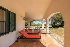 Lovely Cottage With Private Wide Garden Near Orosei