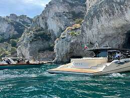 Lovely Cottage With Private Wide Garden Near Orosei