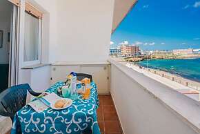 Breathtaking Seaview Apartment in Porto Torres