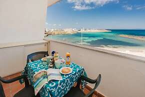 Breathtaking Seaview Apartment in Porto Torres