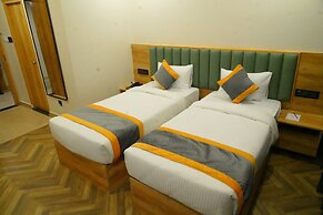 Lemonridge Hotels KPHB