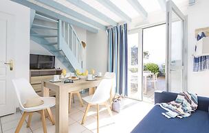 Chic Parkside Apartment