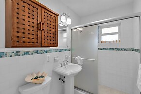 Fisherman's Gem 2 Bedroom Home