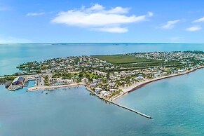 Fisherman's Gem 2 Bedroom Home