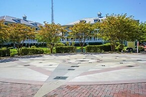 Sunset Island - 39 Fountain Drive West 3f 3 Bedroom Condo