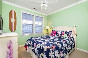 Sunset Island - 39 Fountain Drive West 3f 3 Bedroom Condo